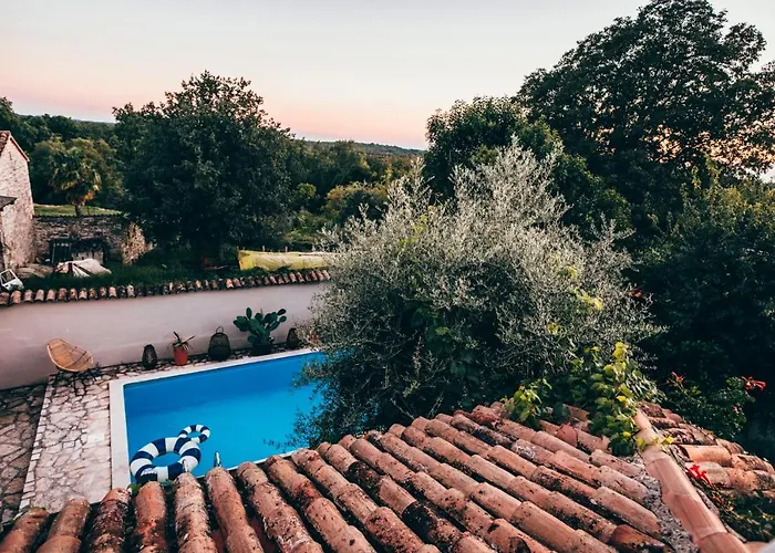 La Bella Villa