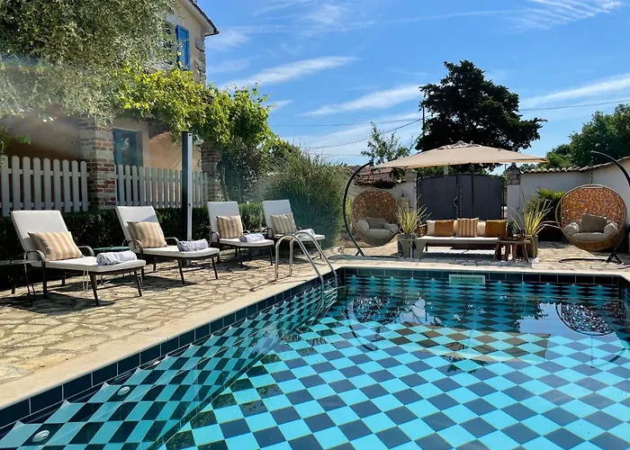 La Bella Villa *