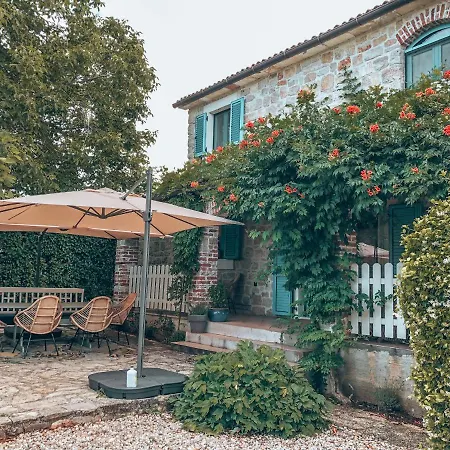 La Bella Baderna