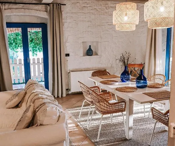 La Bella Villa *